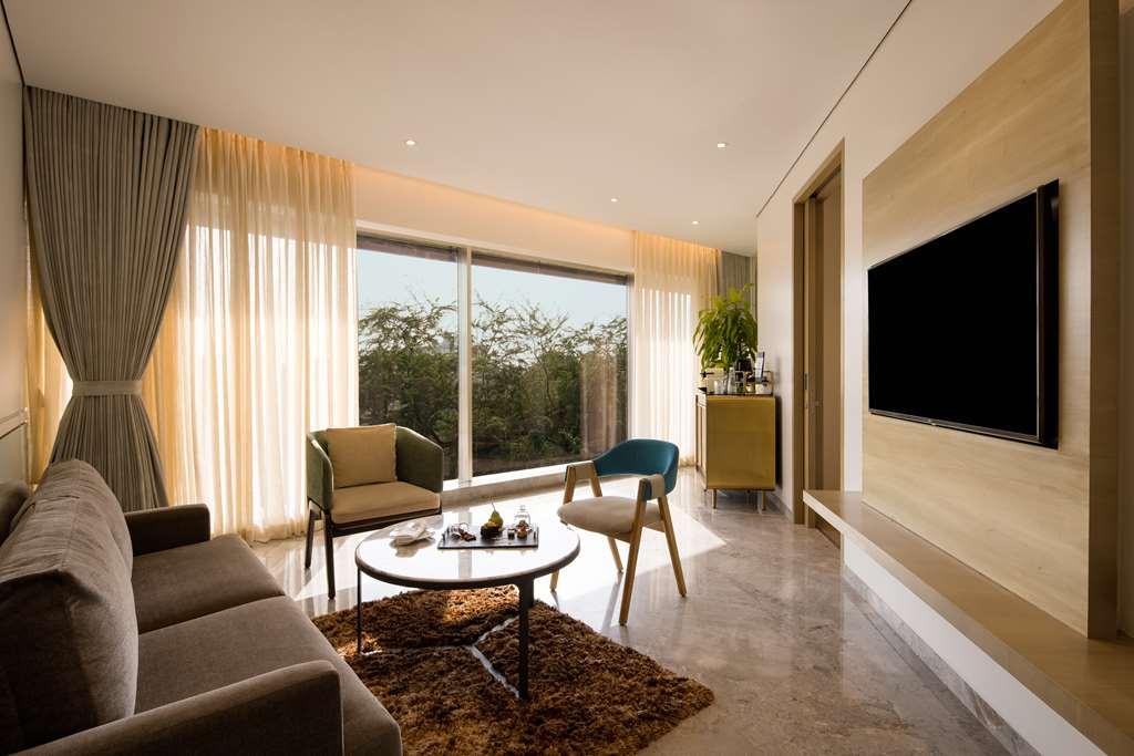 Hotel Radisson Blu Mumbai International Airport Habitación foto