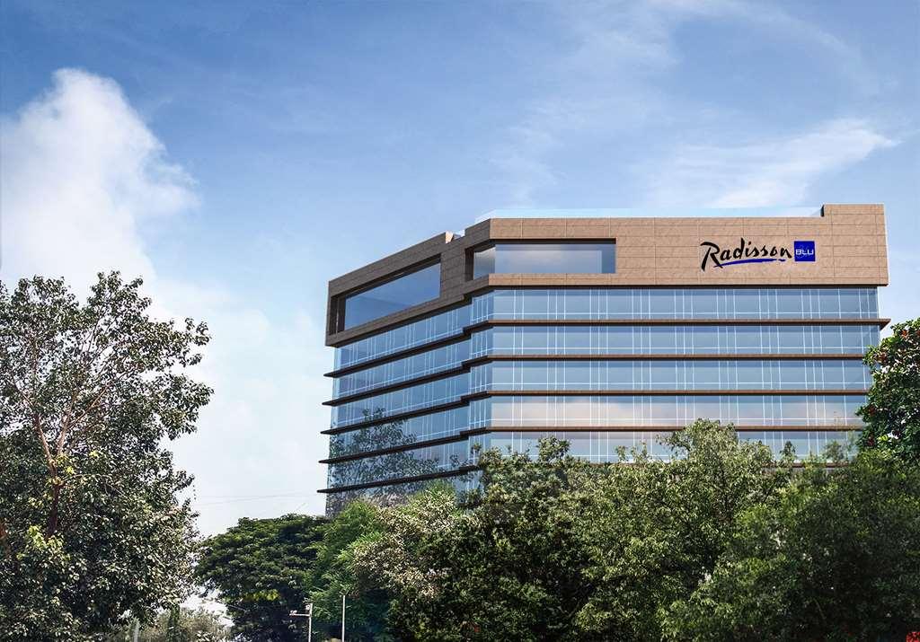 Hotel Radisson Blu Mumbai International Airport Exterior foto